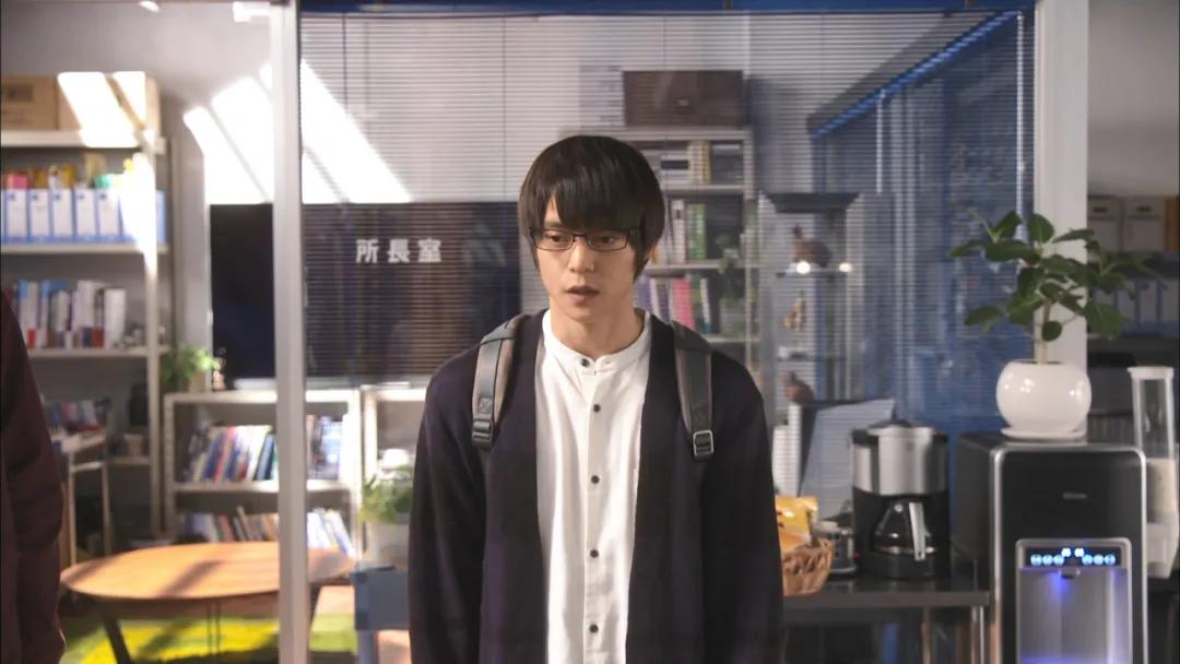 大学生寒假兼职推荐,大学生该不该做兼职ppt