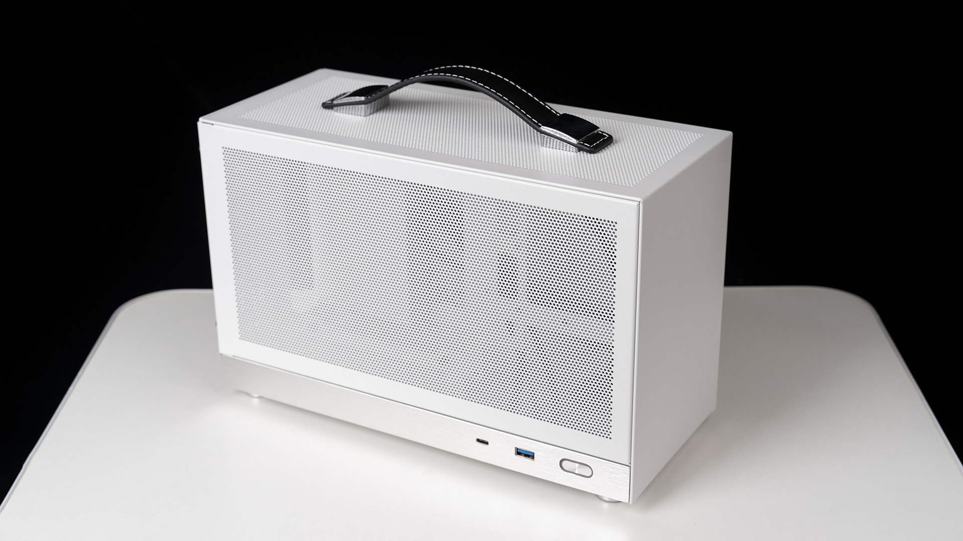 帮老爸装一台“超大杯”的8.1L便携主机—5600G+32GBD4+2*1TB固态