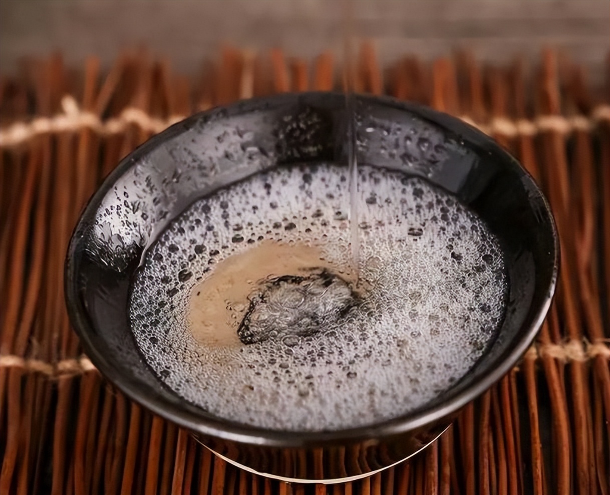 生吃白萝卜伤胃还是养胃,冬天吃萝卜对胃有好处吗