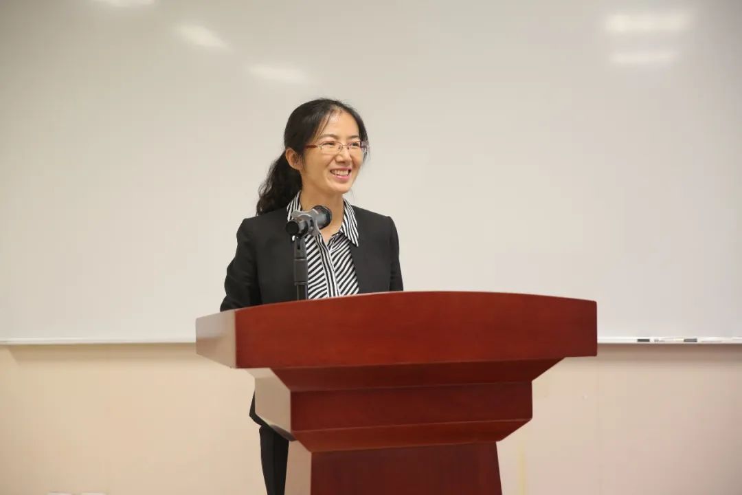 我们找到了人大最美的她！