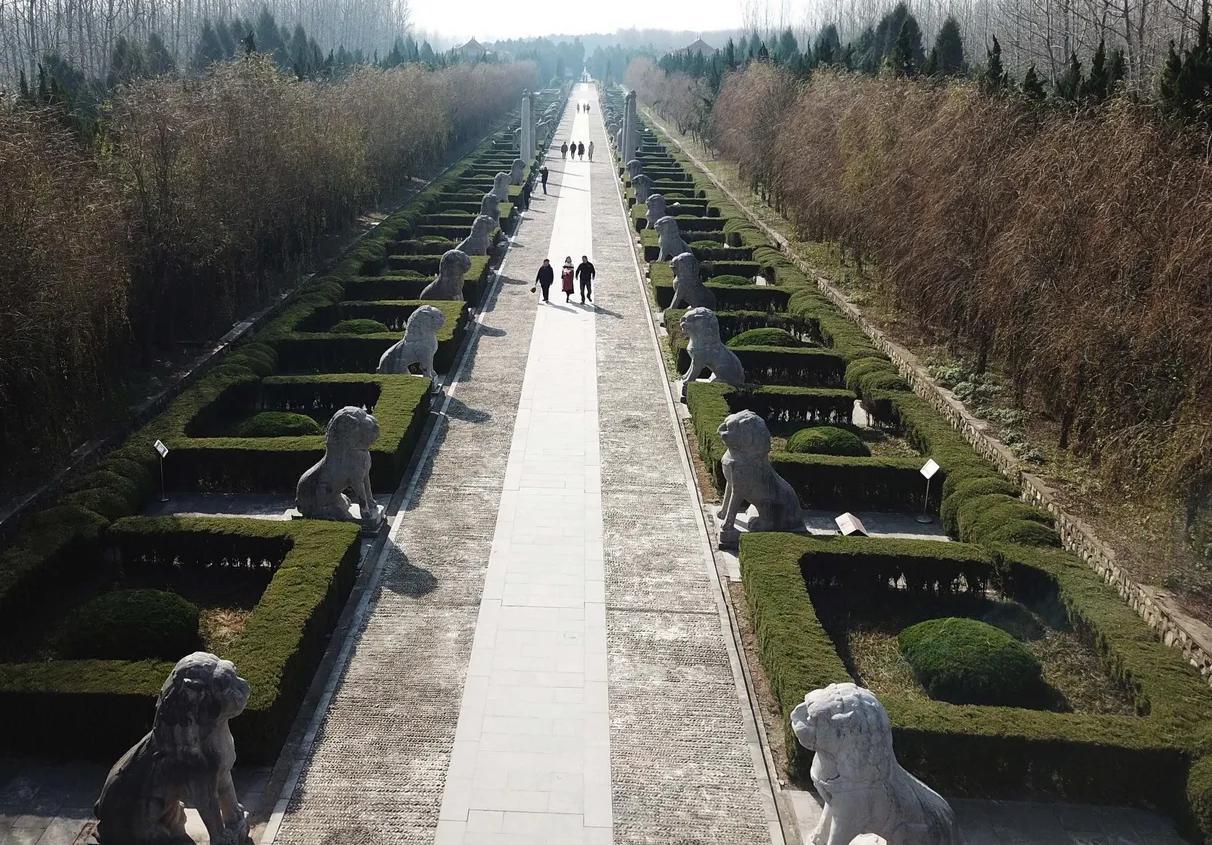 中国最牛三座墓地,中国最不可思议的墓地