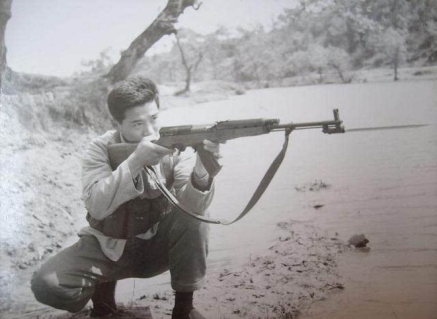 三棱军刺对日军造成了伤害,三棱式刺刀有什么可怕之处