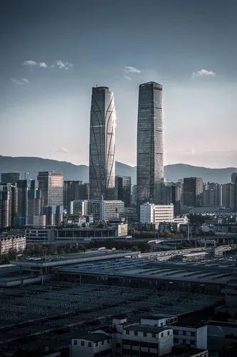 昆明有人文，但似乎不太相信工作