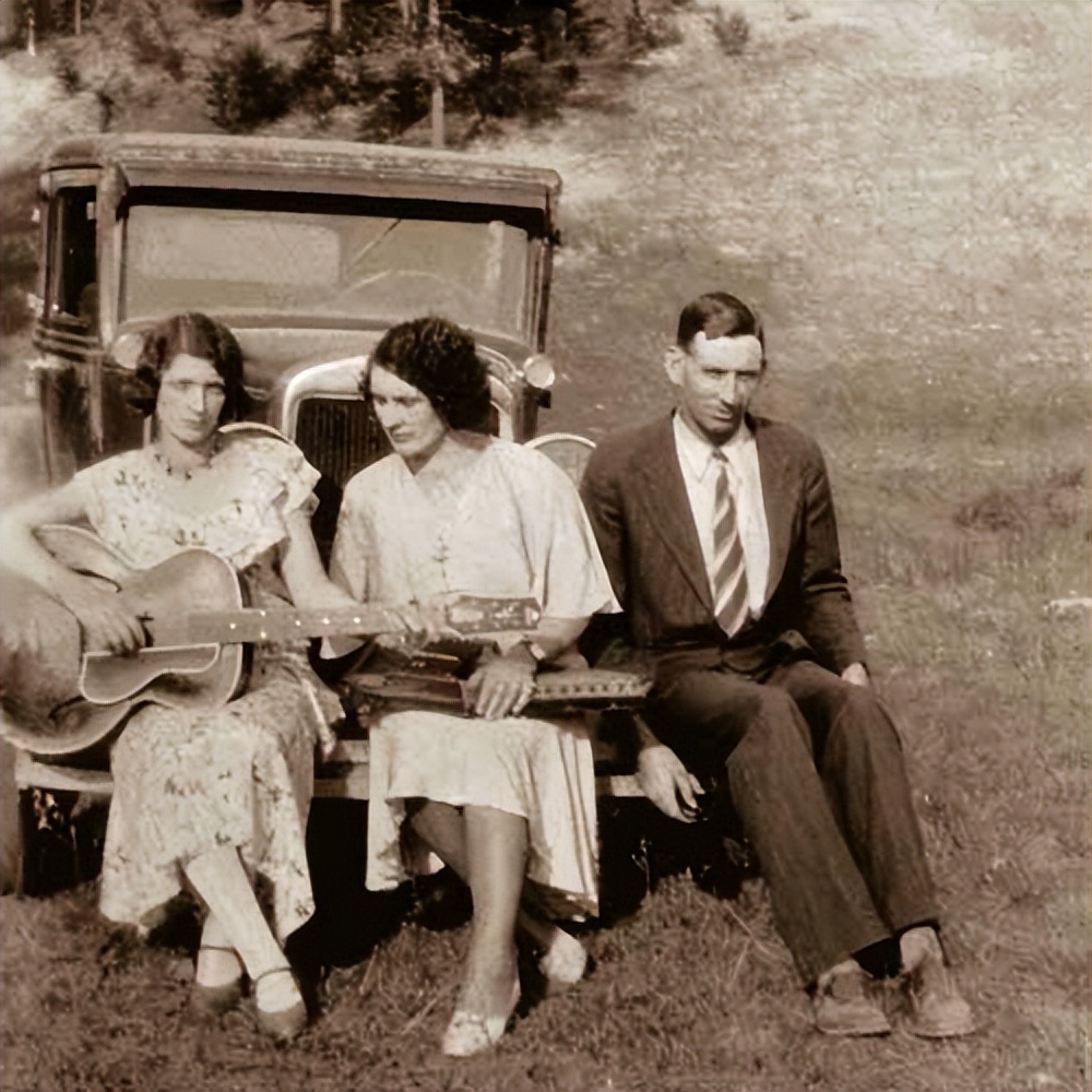 英国民谣发展特点,英国的民谣有哪些