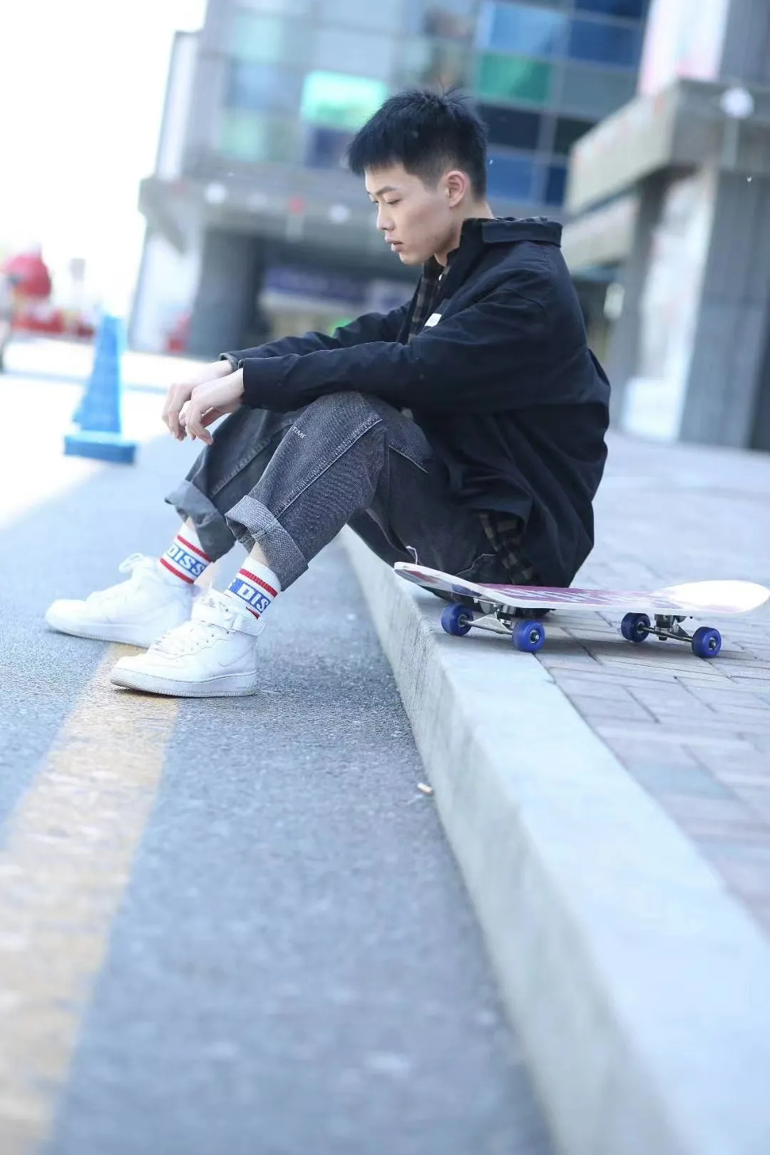 寰愯豹涓婃捣缁忚锤澶у,寰愯豹鏁欐巿