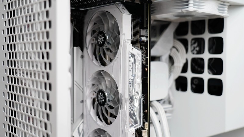 吹雪z690ddr4配什么内存,z690吹雪主板能跑满12900k吗