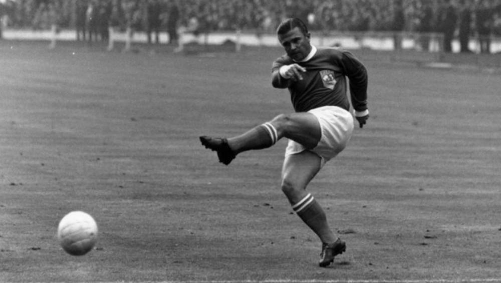 论球员历史地位,足坛历史地位排名谁评判的