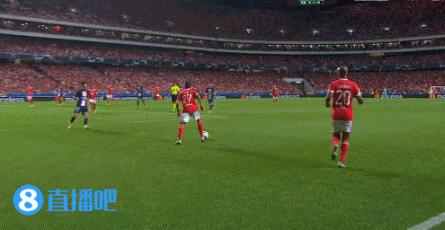 《足球江湖》第264章：梅公子圆月弯刀，大巴黎后院失火