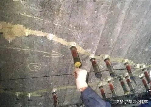 楼面混凝土裂缝的原因和解决方法,建筑工程裂缝怎么修复