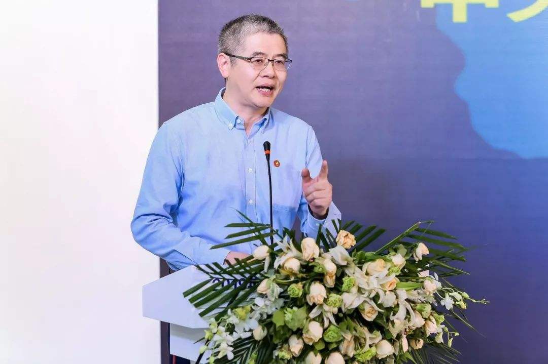 龙芯发布高性能cpu:无需国外授权,龙芯最新一代cpu