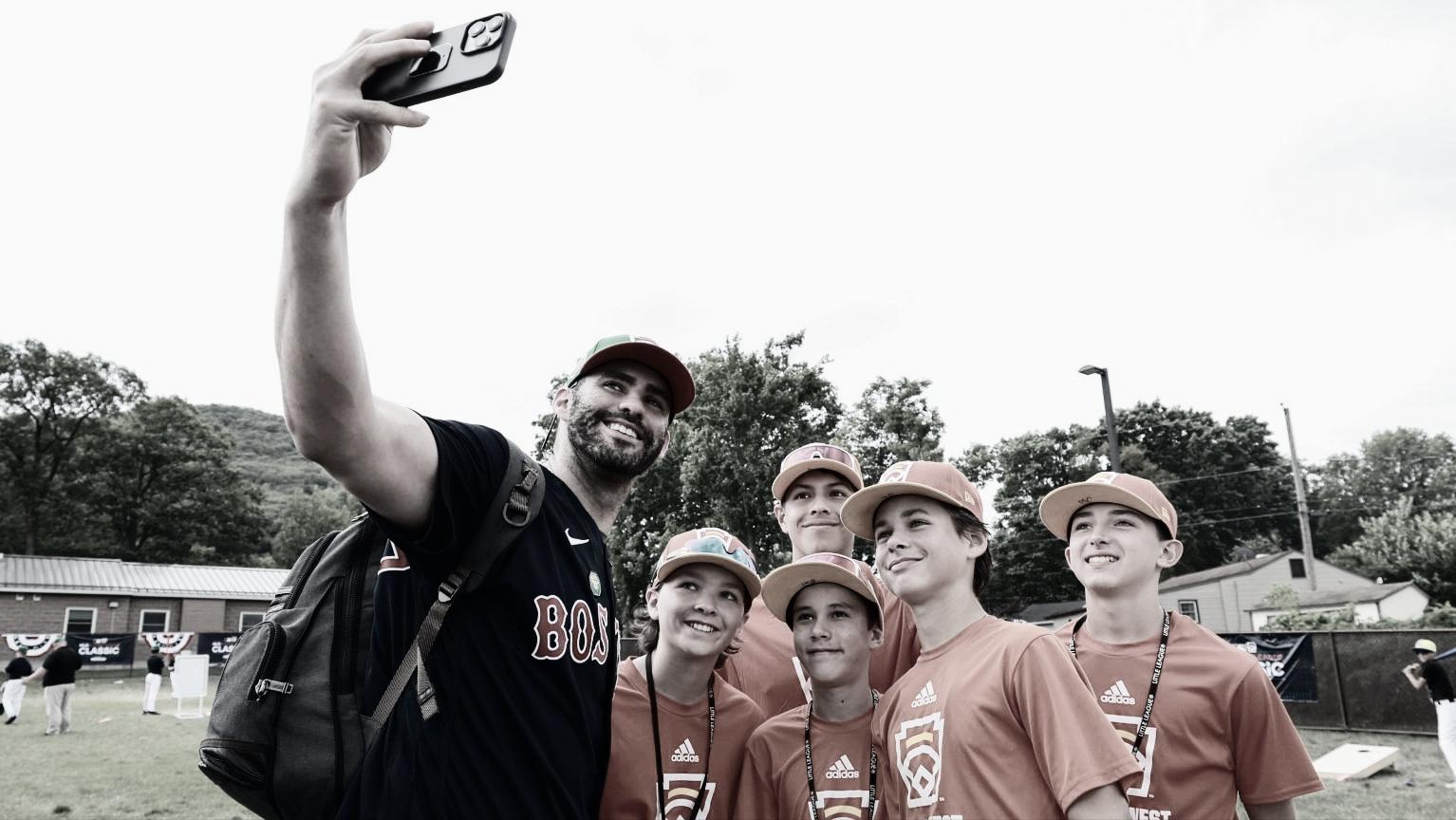 mlb波士顿红袜队深薄荷绿,mlb纽约洋基队和波士顿红袜队区别