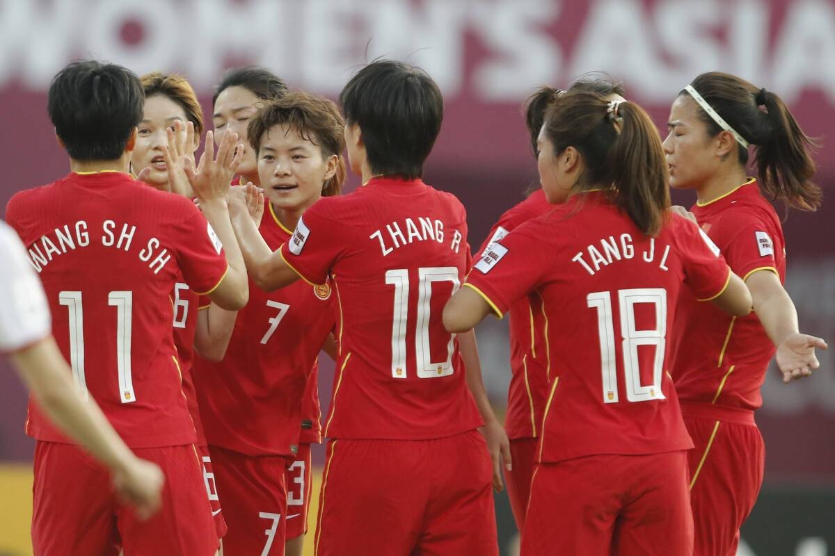 中国女足王霜惊呆外国人,中国女足王霜打破僵局