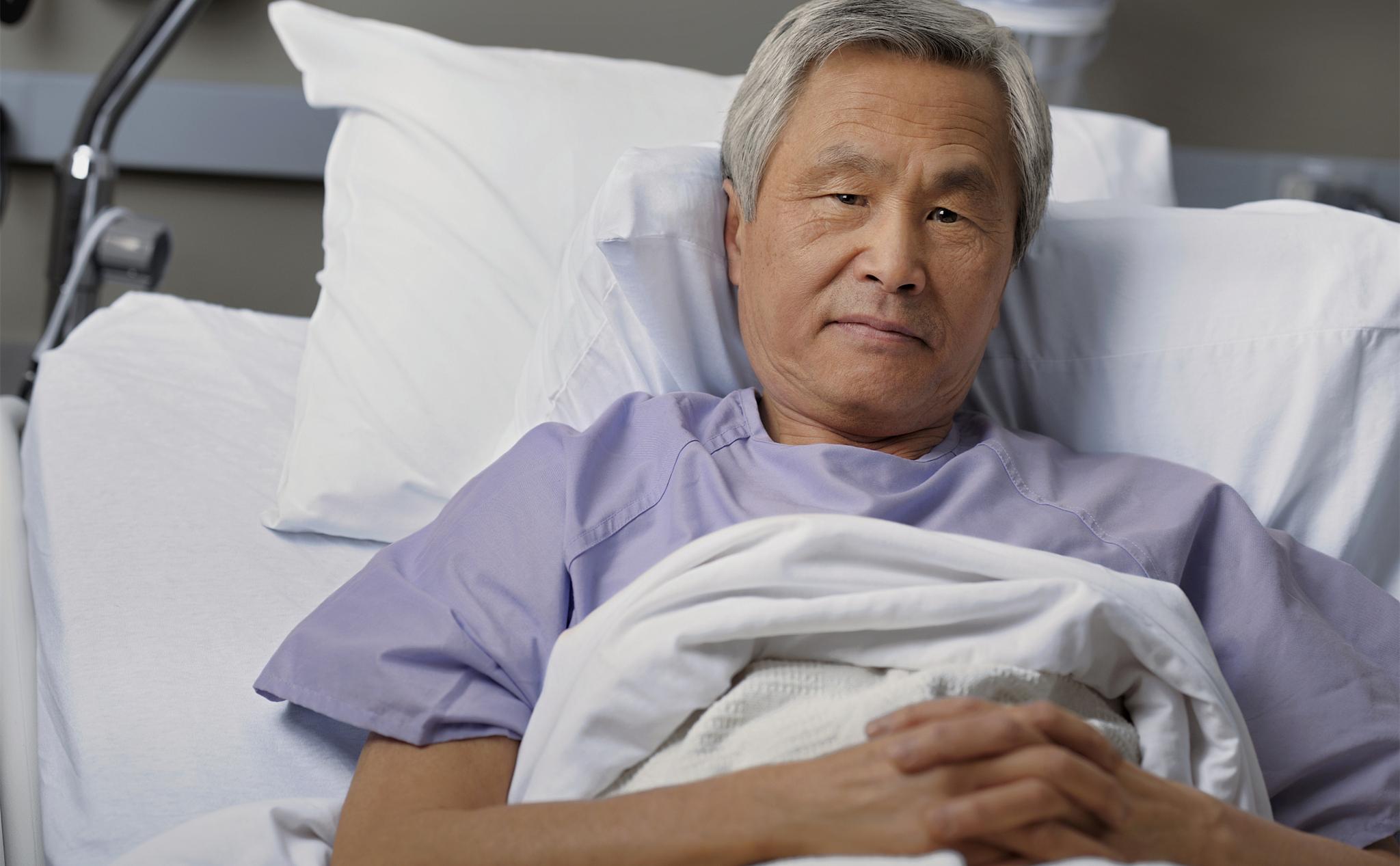 公公隐私部位做手术，婆婆和老公竟一致要求我去照顾