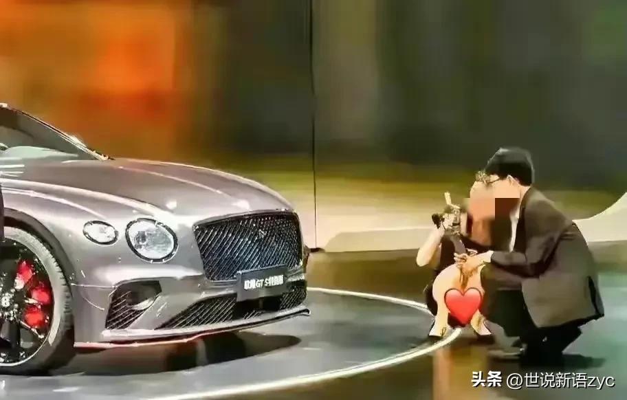 宾利车展女销售不戴口罩,上海车展宾利女销售员回应