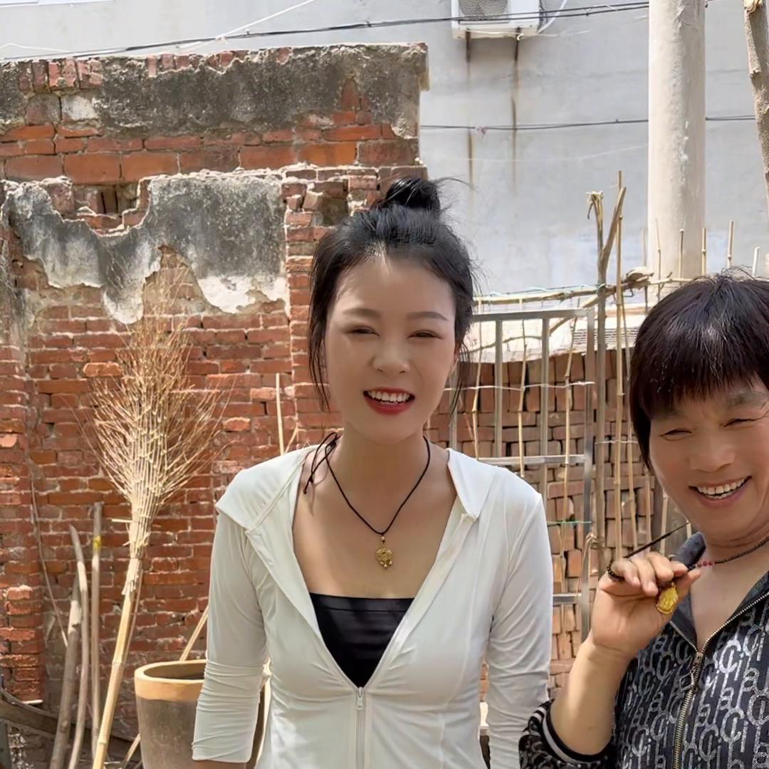 夏天的天气太热了乳胶凉席,天气太热了凉席都是热的