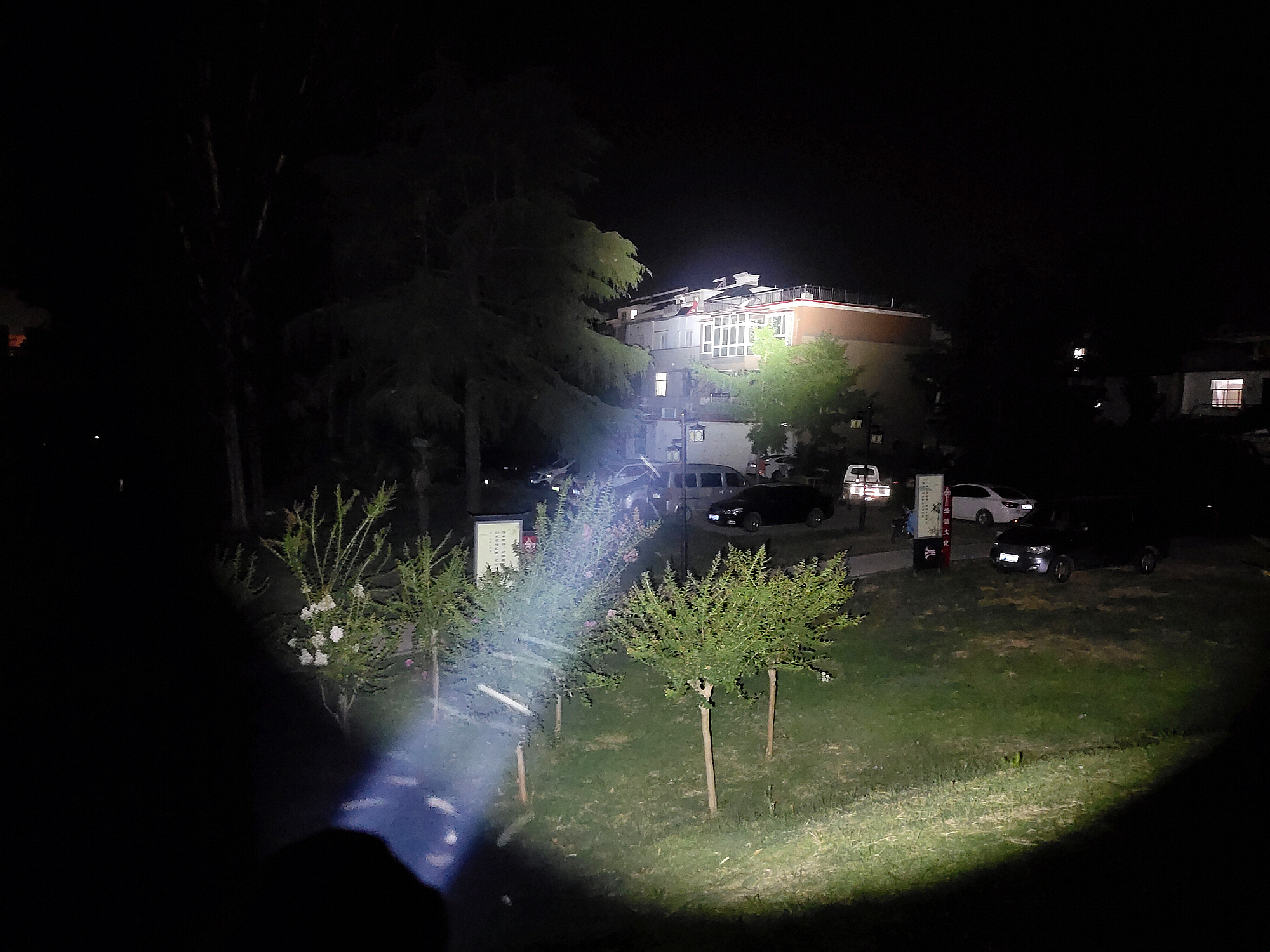 菲尼克斯fenixtk11tac手电速评,菲尼克斯tk75-2018手电评测