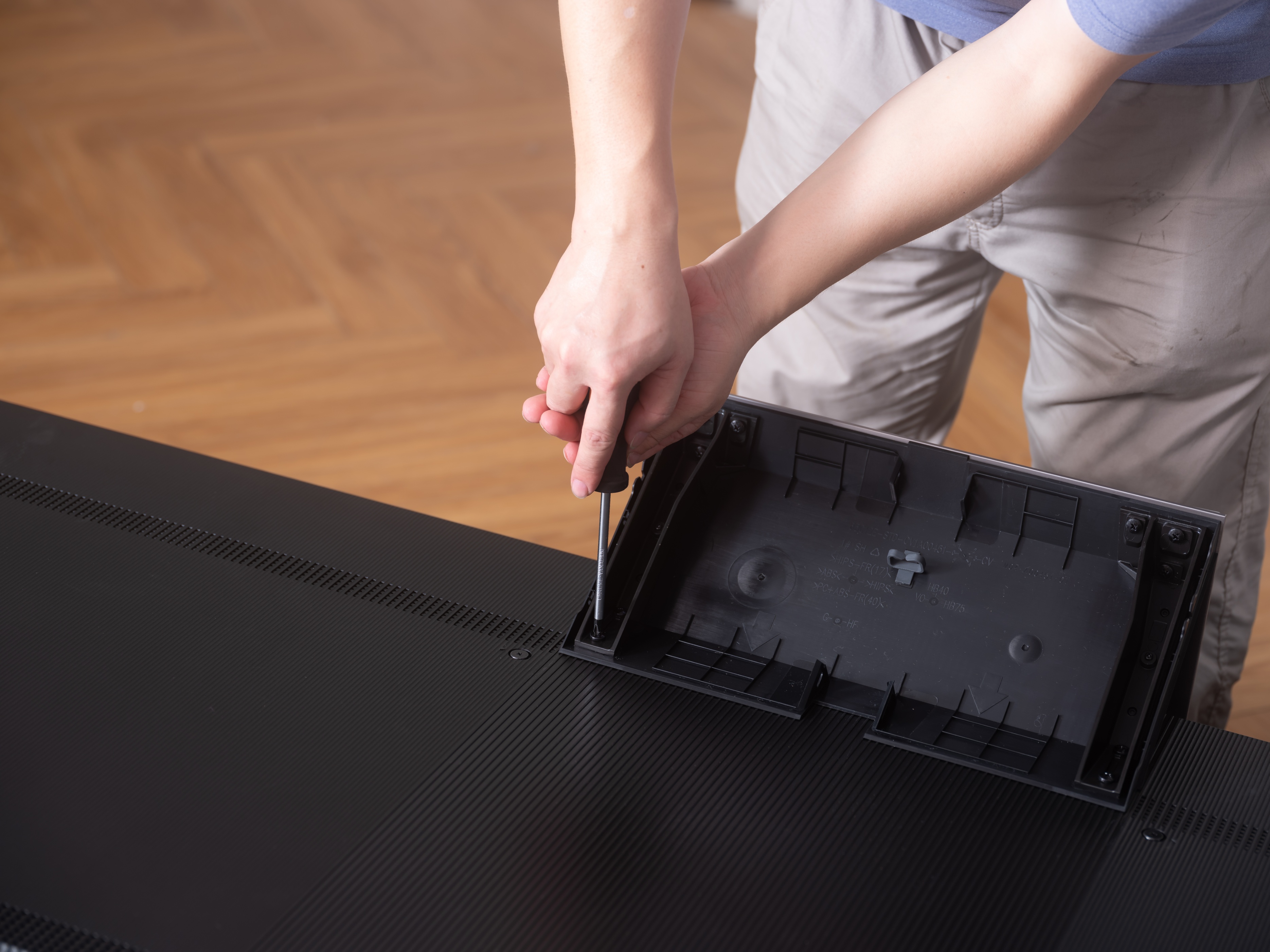 2022年最值得购买电视，TCLQ10G画质真王炸