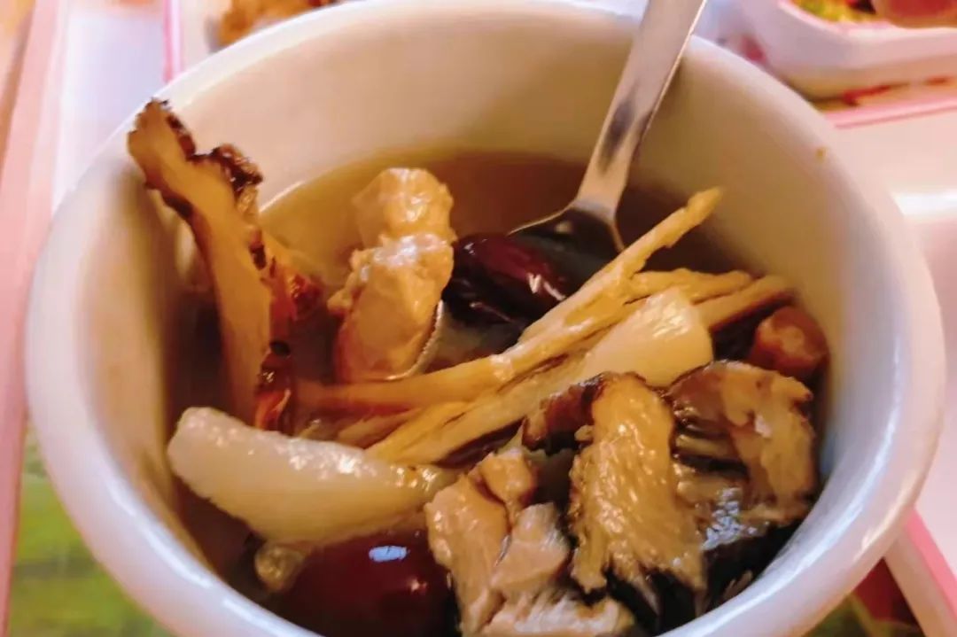 国外生娃真实经历,在新加坡生孩子有前途吗