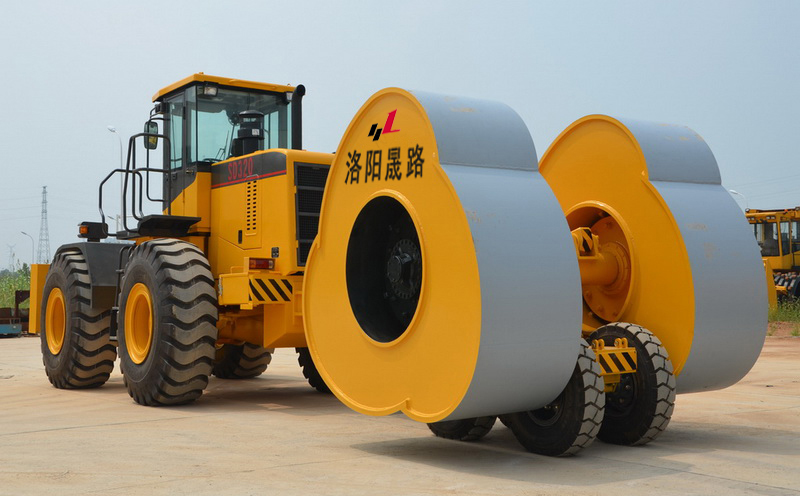 贵阳市梅花碾冲击式压路机租赁,梅花锤压路机二手