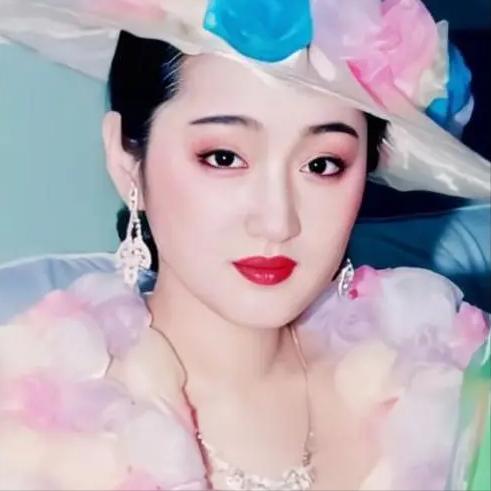 52岁的杨钰莹婚姻情况,52岁杨钰莹为何至今未婚