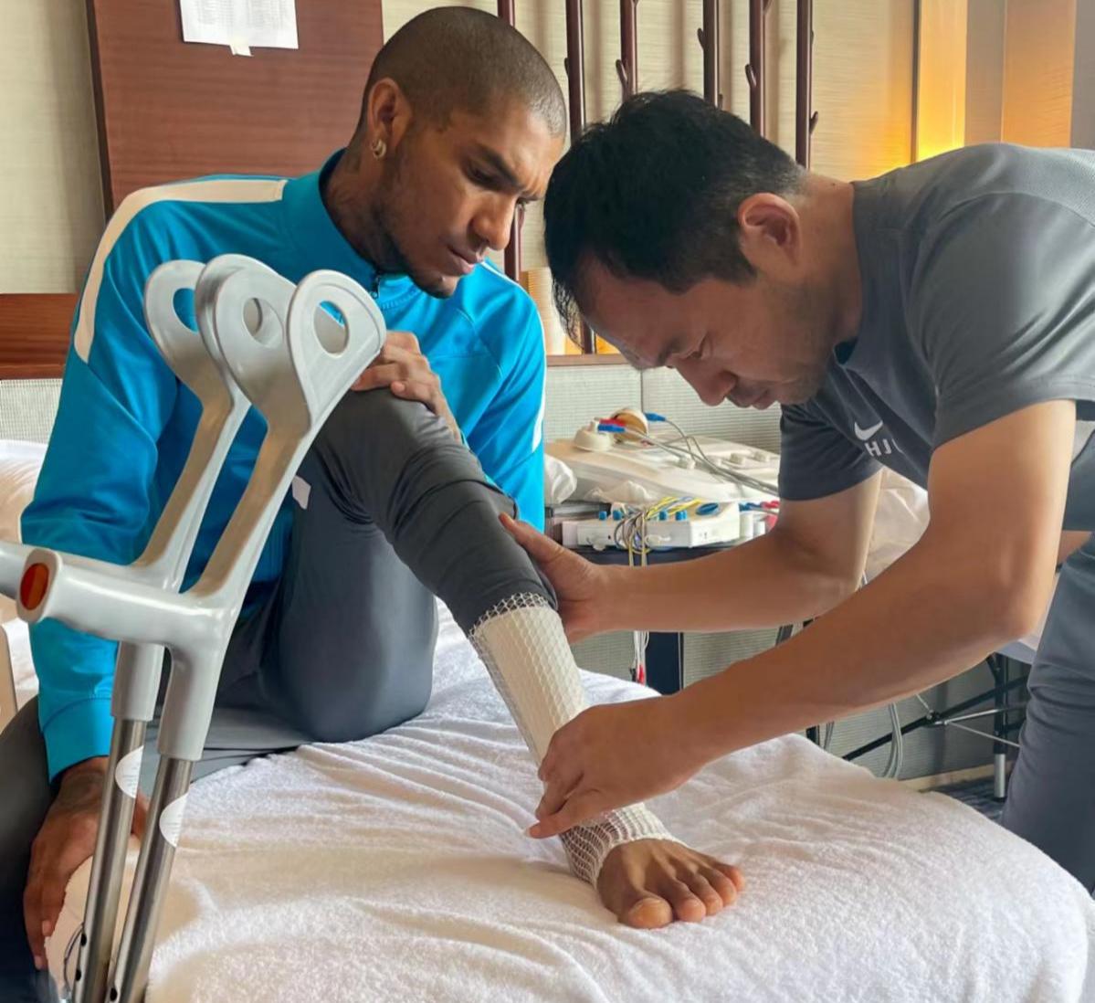 中超卡兰加处罚,中超对卡兰加视频