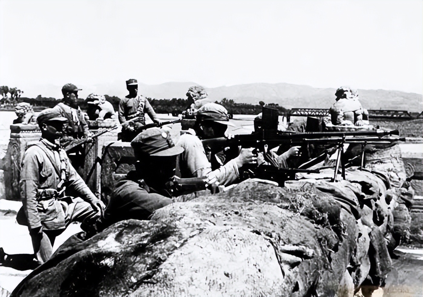 来自塔里木《塔河文苑》的诗歌四首、散文两篇