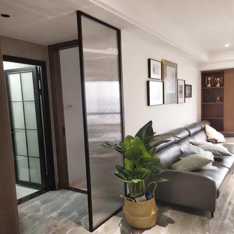 极窄边框玻璃隔断效果图,设计改变生活极简玻璃隔断