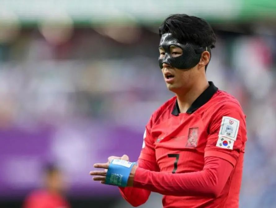 世界杯硬汉的对决！韩国、乌拉圭的硬汉足球文化是如何形成的？