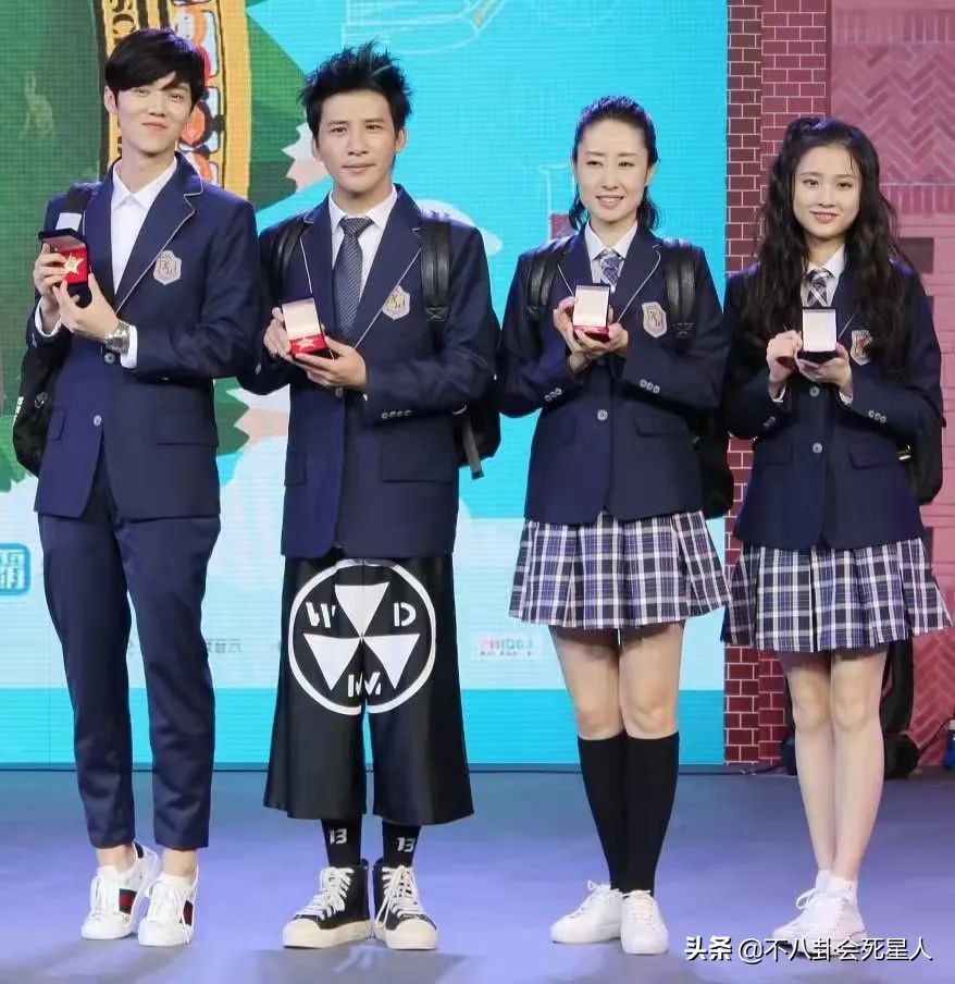 明星红毯恨天高,明星恨天高走路