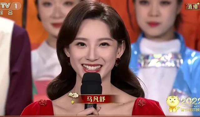马凡舒首次主持春晚惊艳全网：让自己变好，是解决一切问题的关键