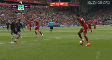 阿森纳1-2遭埃弗顿逆转,阿森纳2-2遭富勒姆绝平