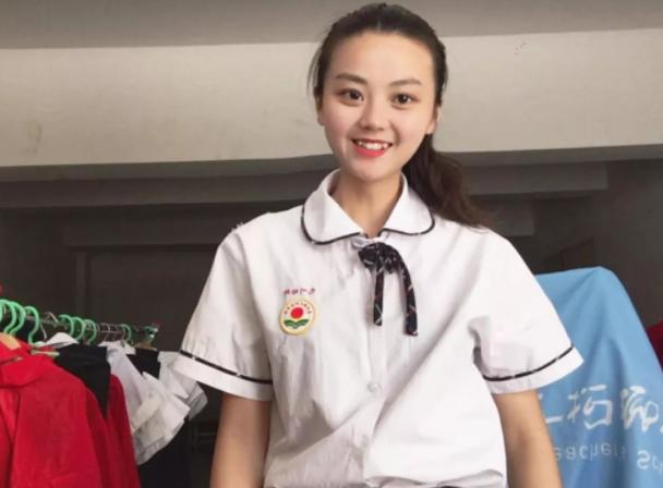 同样是女学生，读“技校”和读“高中”的区别多大，不是一点点