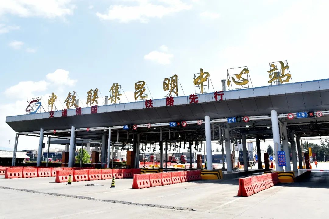 鏈嶅姟浼佷笟鍔╂帹鍙戝睍,鏈嶅姟姘戣惀浼佷笟鍔╁姏鍙戝睍