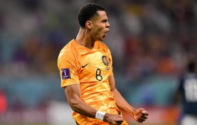 世界杯2场2球，多家豪门求购，23岁新星能成为荷兰锋线新希望？