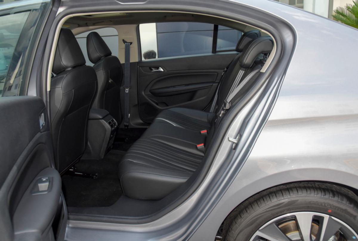 二手的速腾和408哪个值得买,新408和速腾