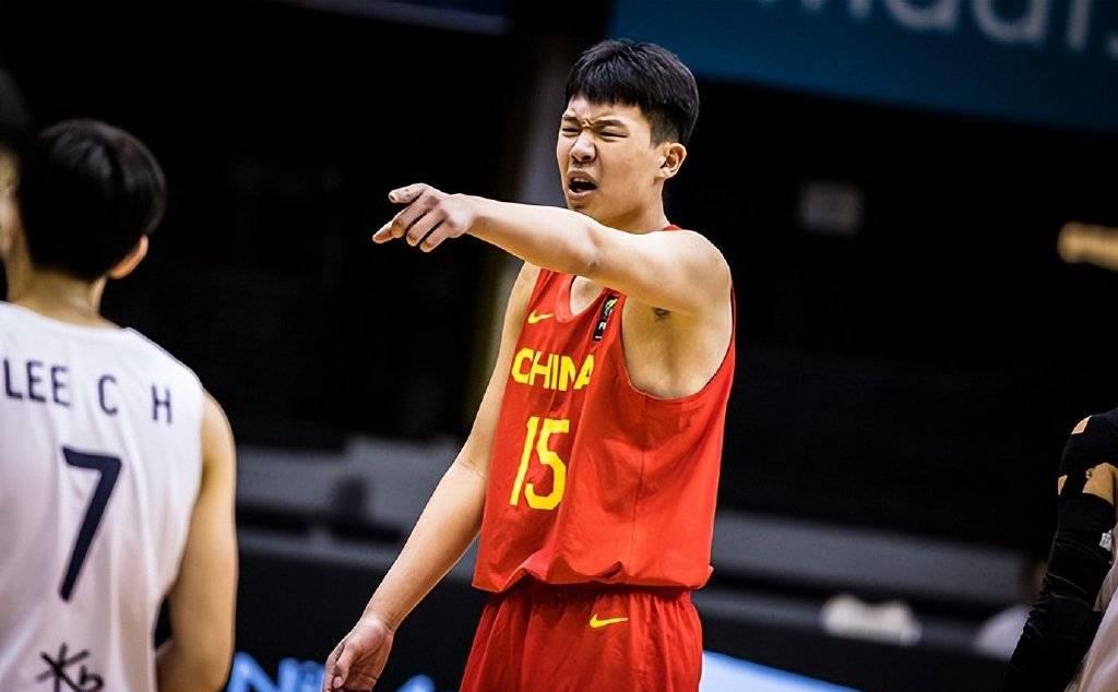 cba状元杨瀚森首秀炸裂,中国男篮未来cba新星杨瀚森首秀