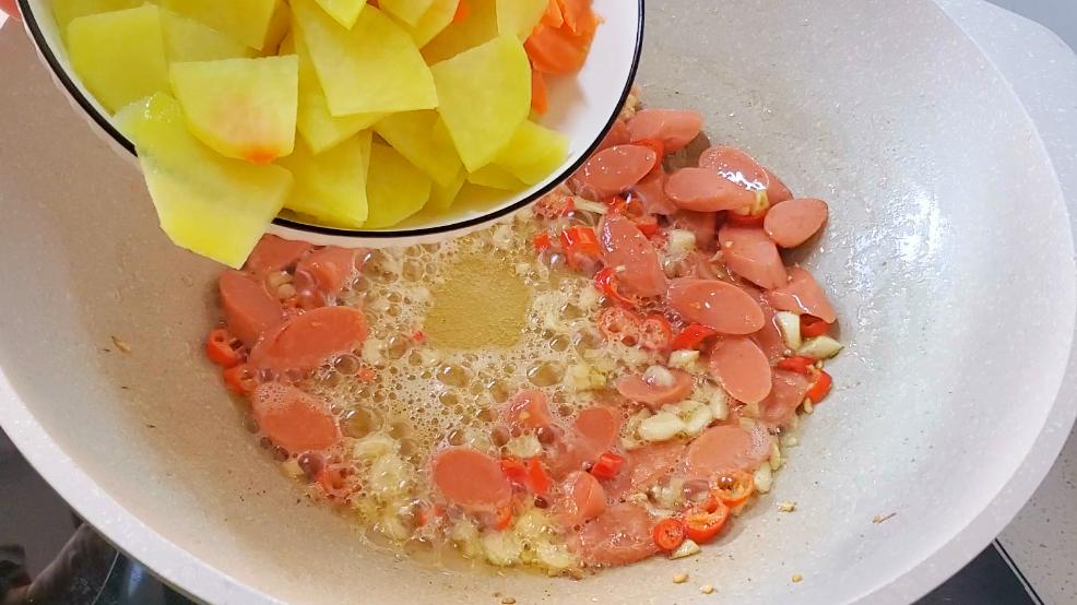 中老年春天常吃4种碱性菜,建议中老年人多吃碱性水果