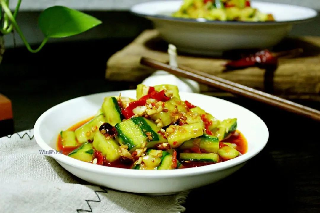 中日有声双语｜“职业打假人”日语怎么说？