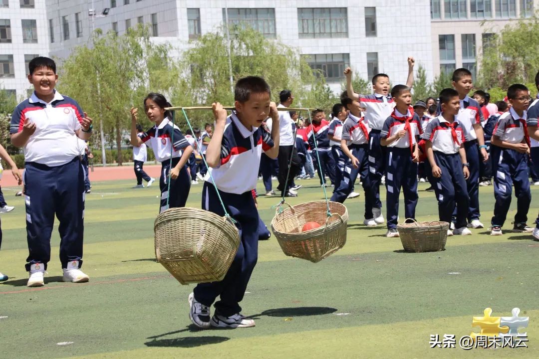 鄂尔多斯足球比赛视频小学,学校开展足球联赛简讯