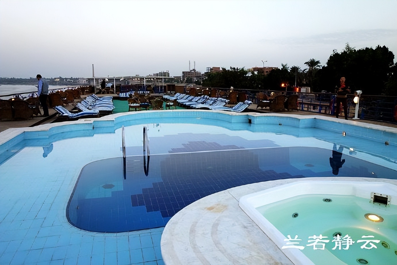 埃及尼罗河游轮介绍视频,埃及尼罗河游轮经过的神庙