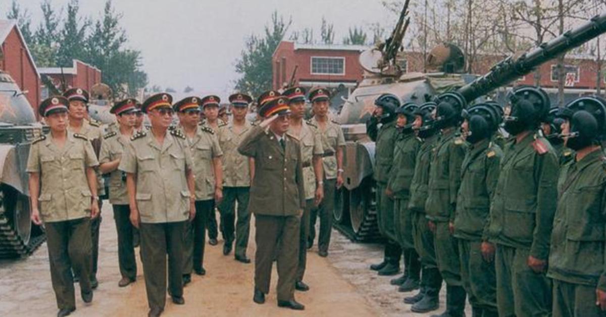 85年中国花150万美元，从澳洲买来一艘废航母，为何？