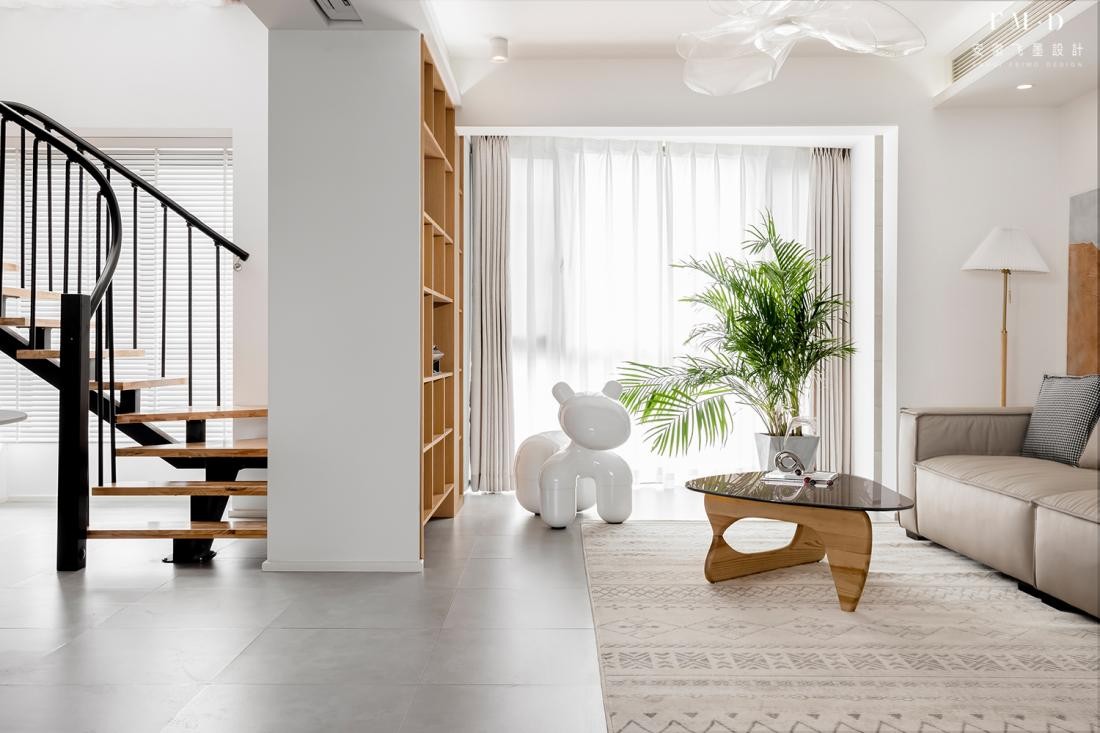 顶层复式楼带花园效果图,顶层复式楼带露台装修小户型