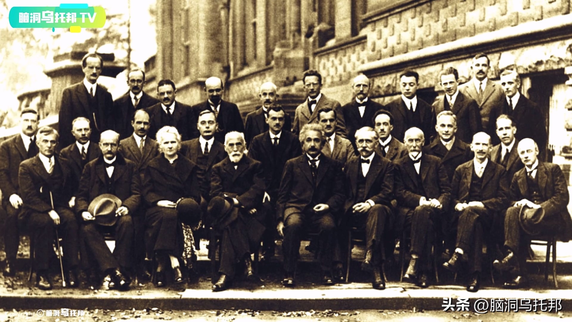 到底是什么实验让爱因斯坦质疑了,有什么实验证明这个世界是假的