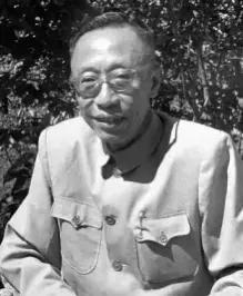 溥仪最后跟谁关系好,溥仪到最后怎么死的