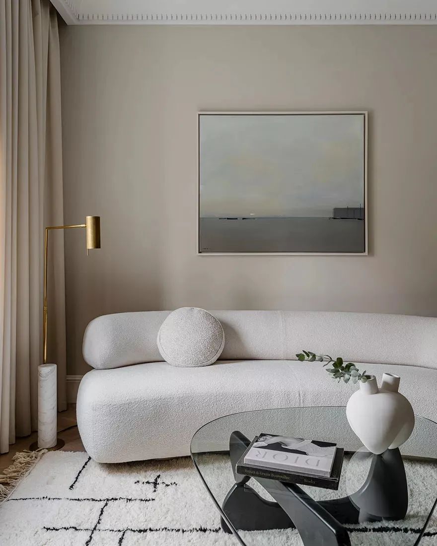 家里镜子忌讳放在哪里,镜子放家里的位置有讲究吗