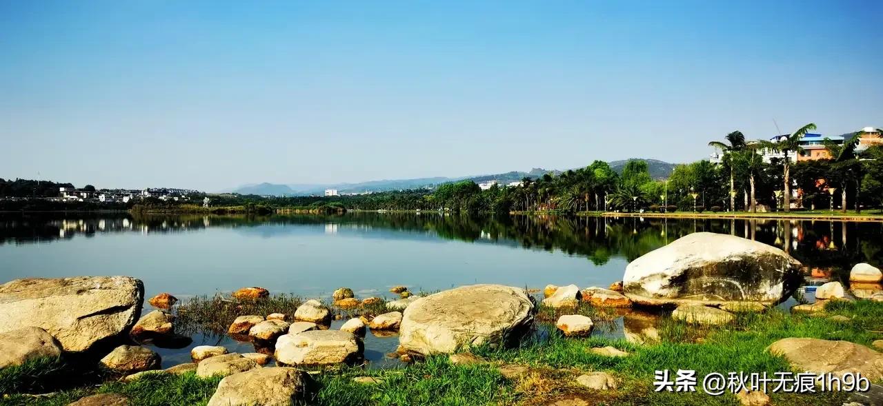 55天云南的孤独之旅,60岁老人拍55天云南的孤独旅行