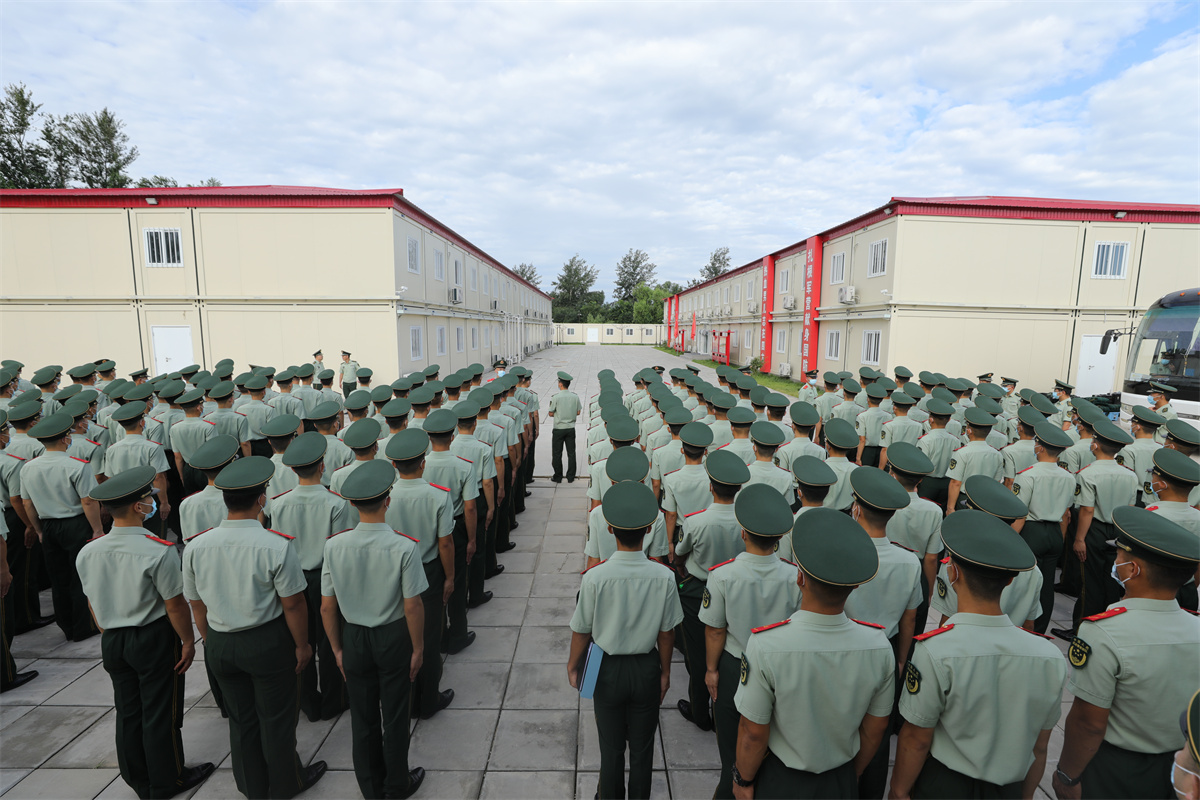 欢迎新同志的加入,欢迎新同志们来到军营