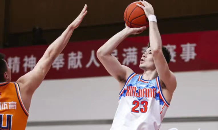 曾令旭新疆队最新消息,两连败的新疆男篮