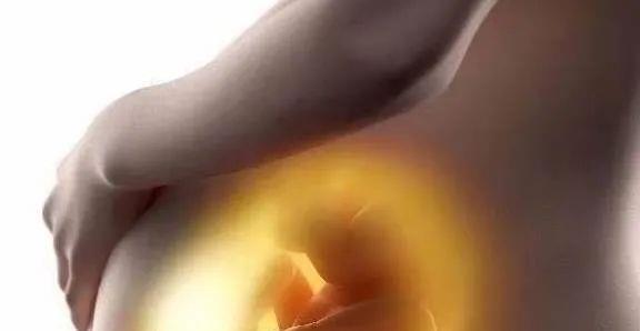 婴儿3个半月自己会翻过来趴睡,怎么把趴睡的新生儿翻过来