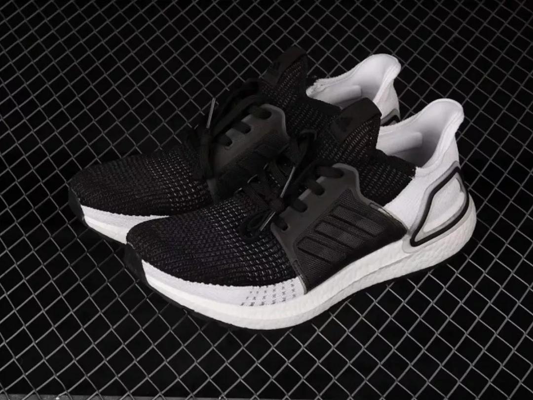 入门新手跑鞋推荐,入门初阶跑鞋